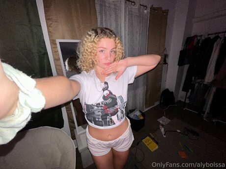 Alybolssa star erotic archive