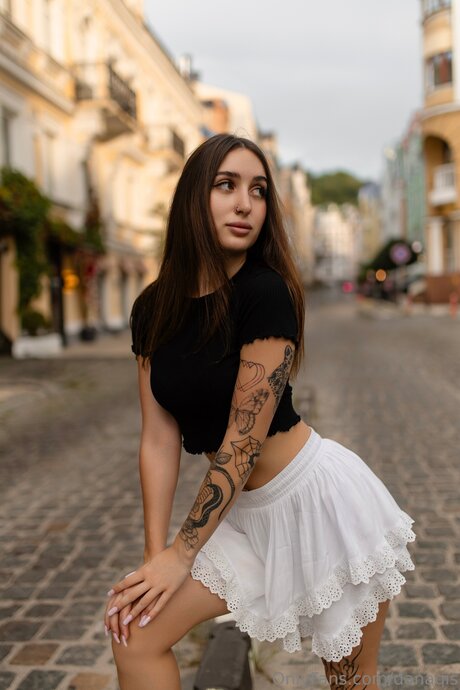 Danaqis free actress img