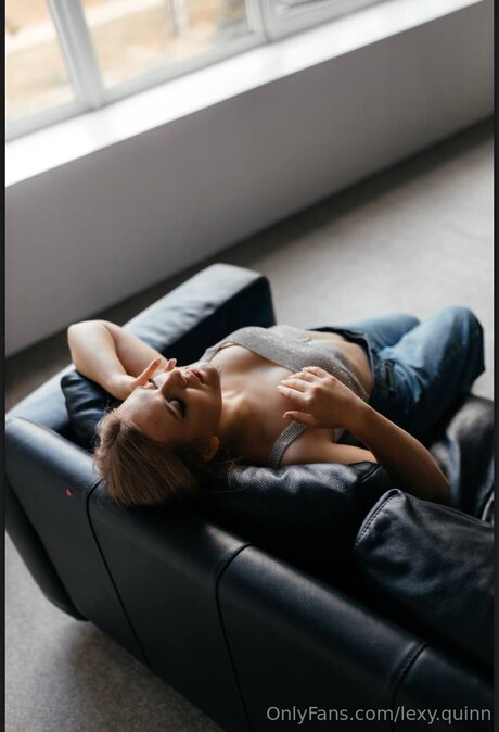 Baby Elisa pornographic model image