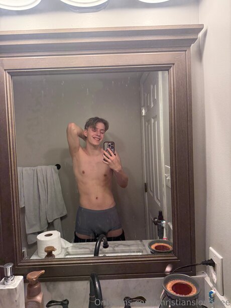 Christianslongfree model sexy pic