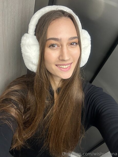 Wishudiana pretty pornstar pictures