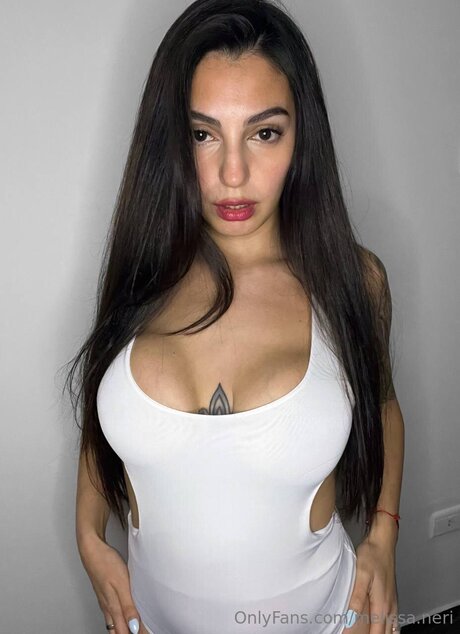 Melissa Neri best star photos