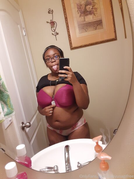 Baby Romantica Free model nice pictures