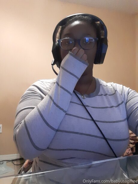 Baby Romantica Free model sexy photo