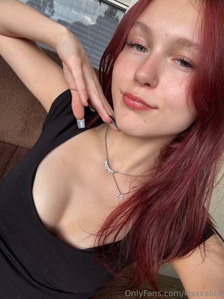 Kissxalice star pictures