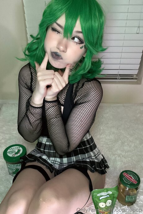Loopziepop naked pornstar picture