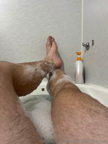 Journeywithshannon model sexy pic