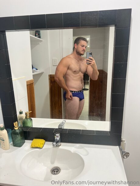 Journeywithshannon star naked picture