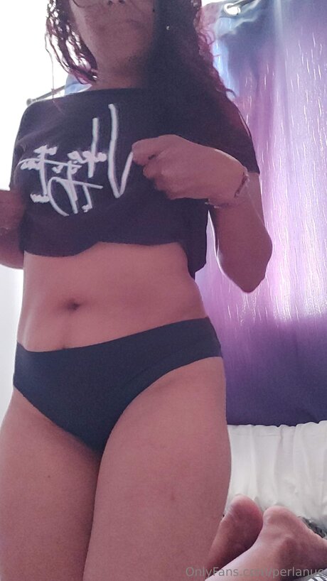 Perlanue pornstar picture