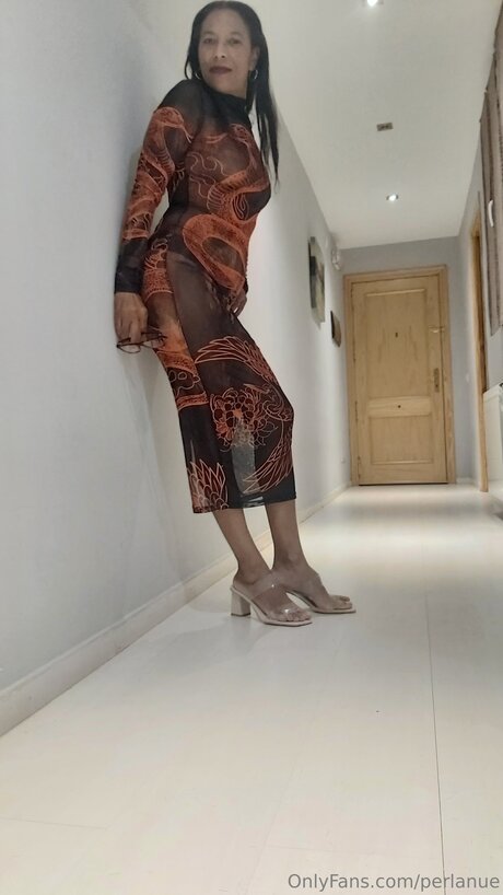 Perlanue adult model archive