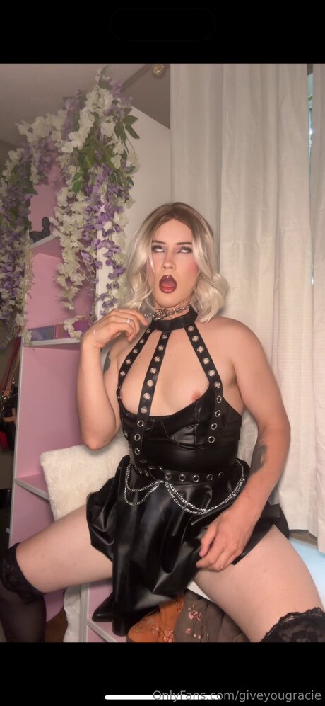 Giveyougracie art pornstar gallery