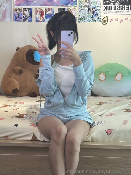 Jihyundaweeb hd model photos