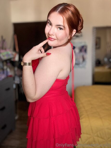 Sweetlucy00 nudes model archive