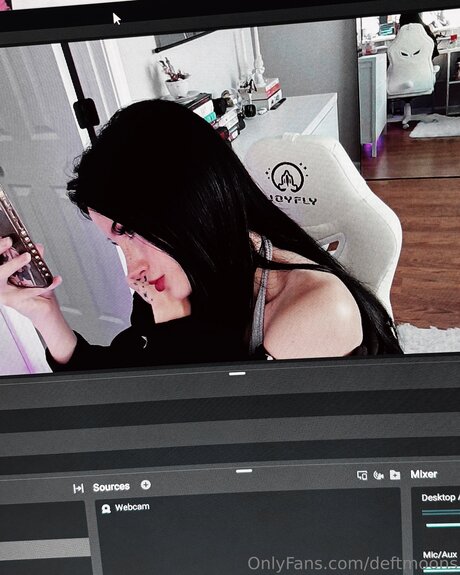 Deftmoons Photo Gallery