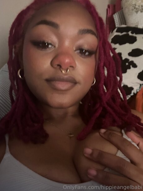 Hippieangelbabi pornstar adult picture