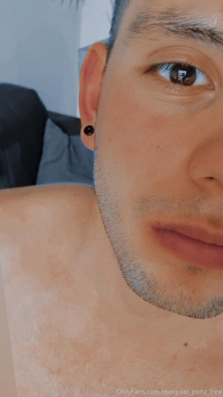 Exequiel Ponz Free exclusive star image