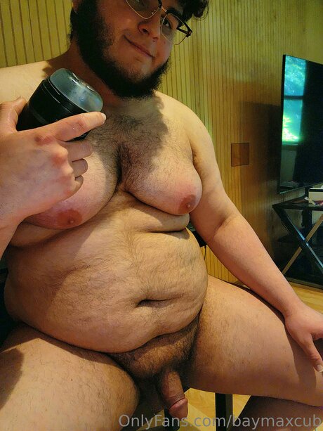 Baymaxcub free model pictures