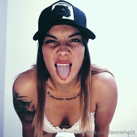 Annieho0t pornstar sexy photo