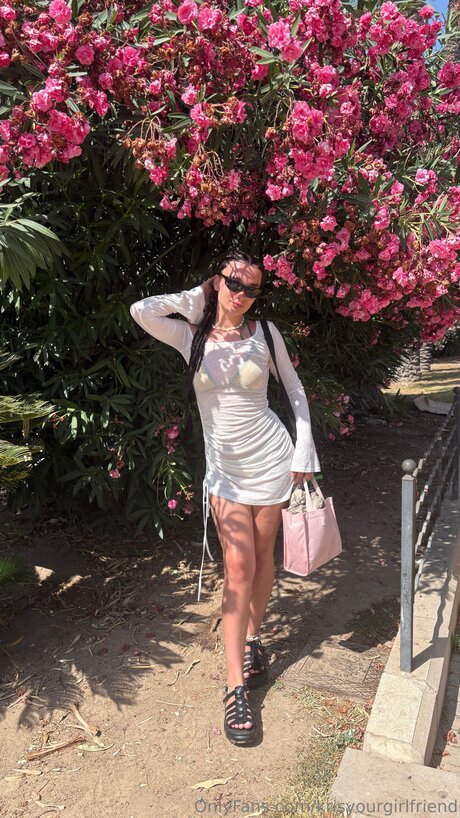 Krisyourgirlfriend model hot archive