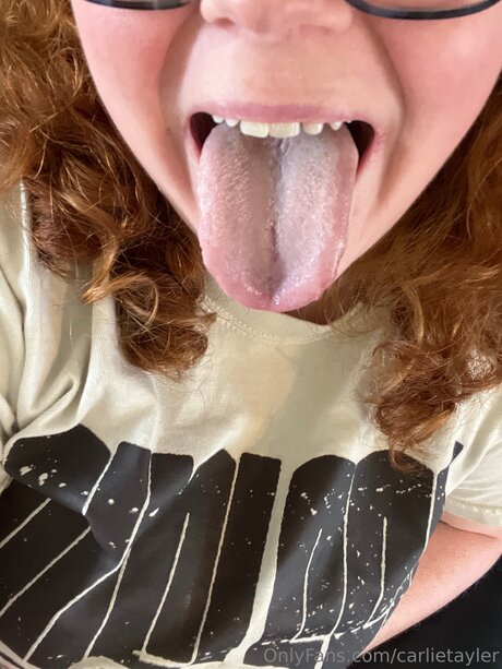 Carlietayler naked star image