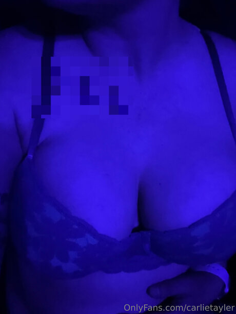 Carlietayler pornstar xxx images