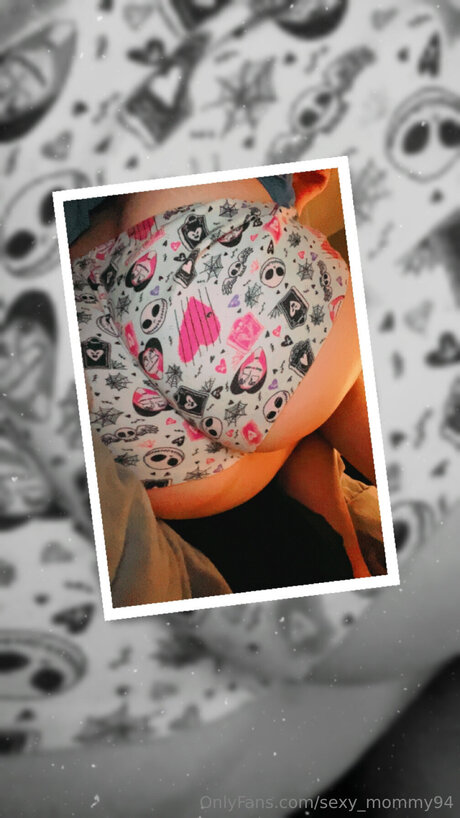 Sexy Mommy94 star hot gallery