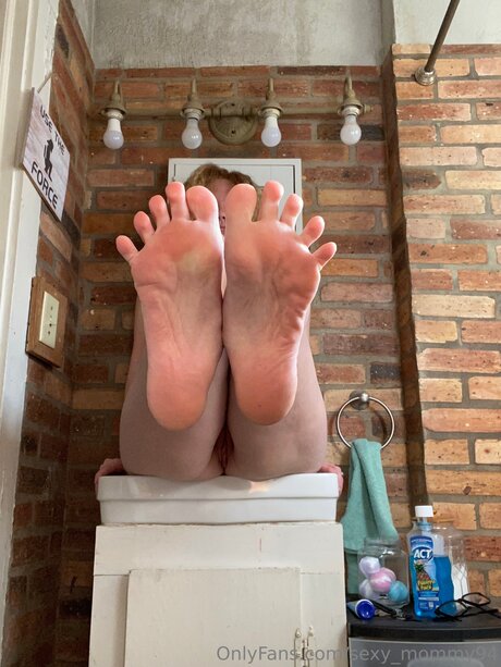 Sexy Mommy94 star art picture