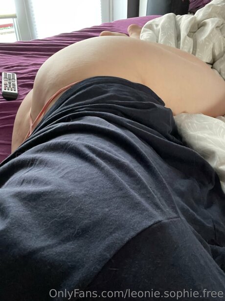 Leonie Sophie Free nudes pornstar photos