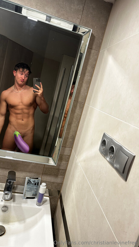 Christianlevine Straight pornstar free photo