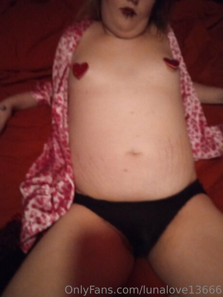 Lunalove13666 pornstar archive