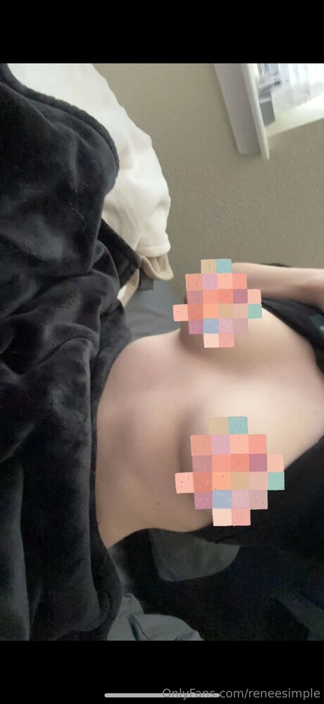 Reneesimple perfect model photo