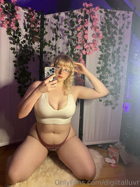 Urfavegirluwu model best images