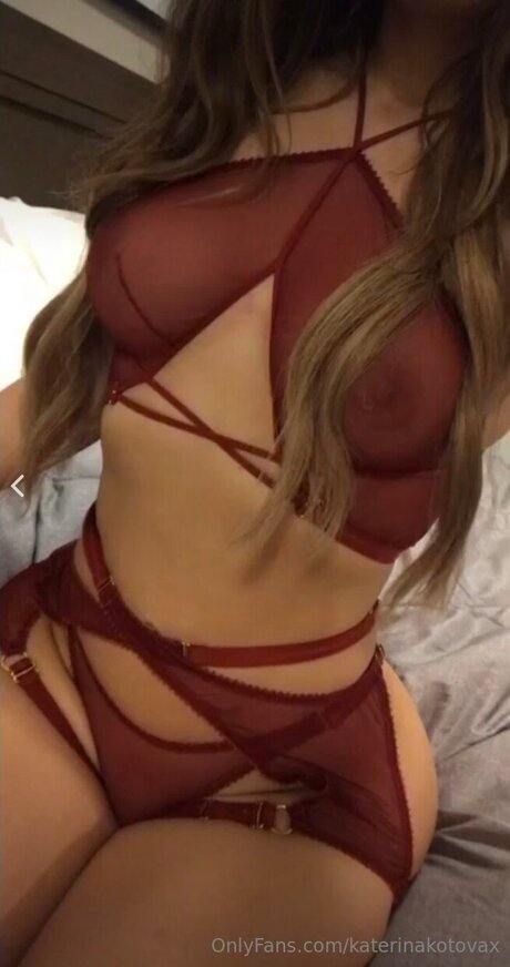 Itskatbabe model sex picture