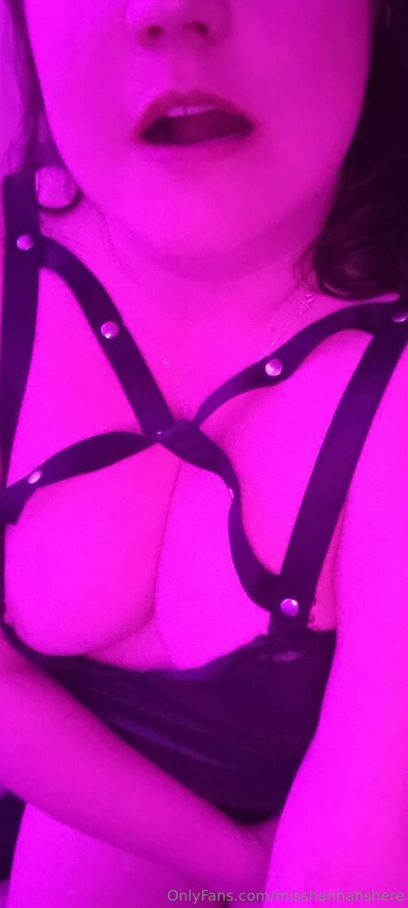 Misshannahshere exclusive model pictures