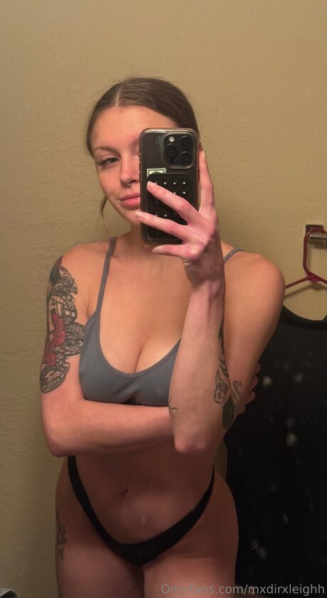 Mxdirxleighh model sex photos