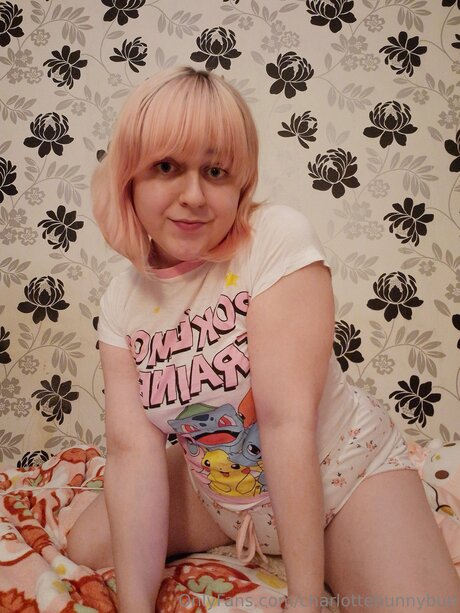 Charlottebunnybun Photo Gallery