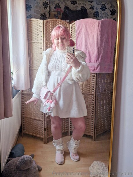 Charlottebunnybun sexy model photos