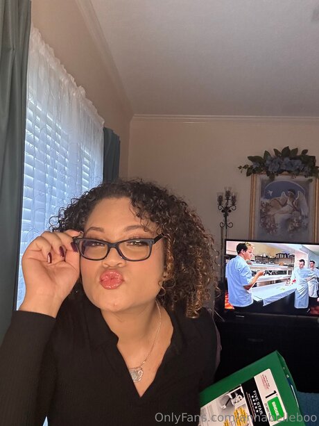 Annabellebooo pornstar xxx pic