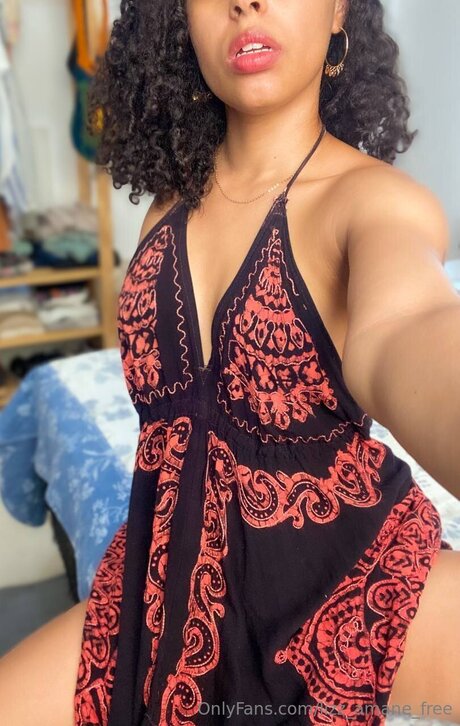 Lizz Nks model xxx picture