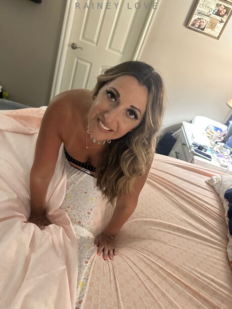 Raineylovesyou perfect model picture