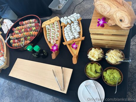 Blankslatee nudes actress pic