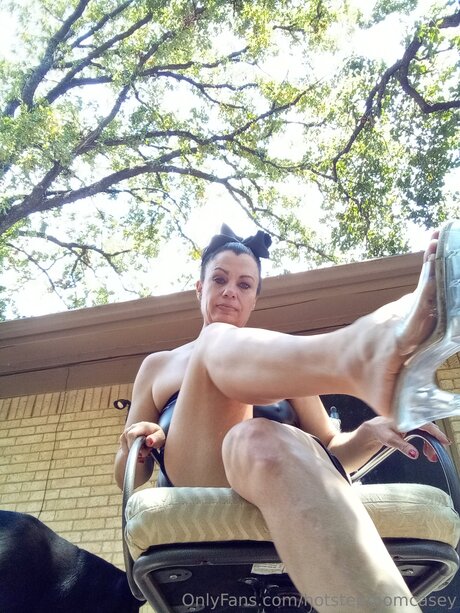 Hotstepmomcasey Profile Photo