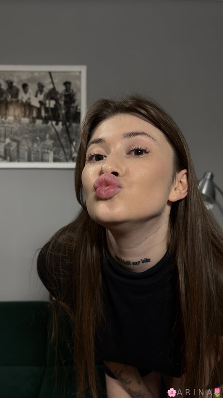 Arina Stars pornstar sexy img