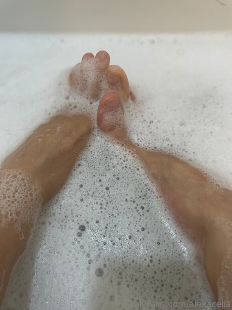 Alexacelia model best img