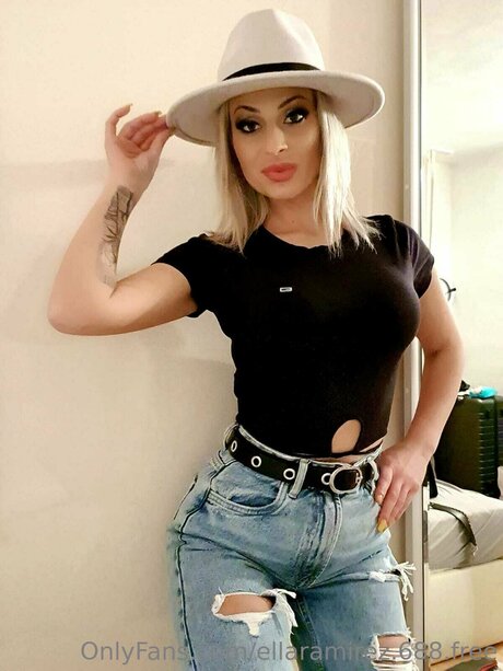 Ellaramirez 688 Free sex pornstar pics