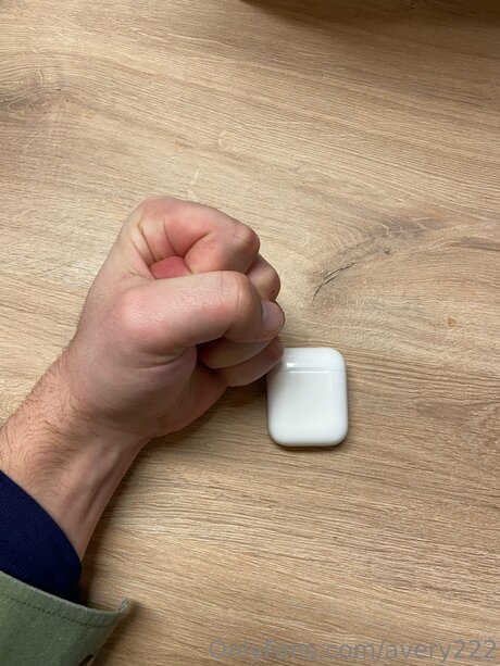 Avery222 exclusive actress pics