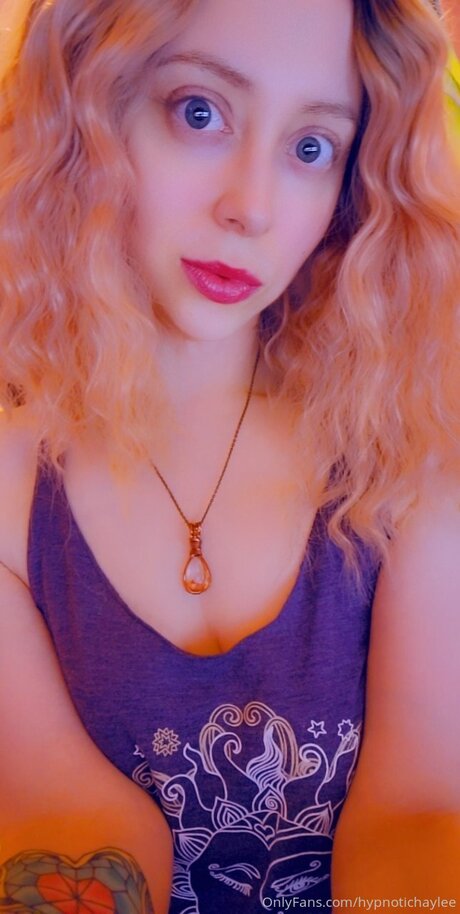 Goddesshaylee erotic actress pictures