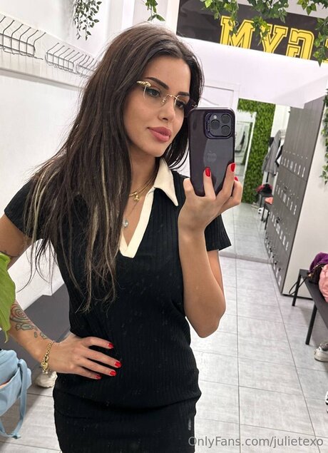 Julietexo free model gallery