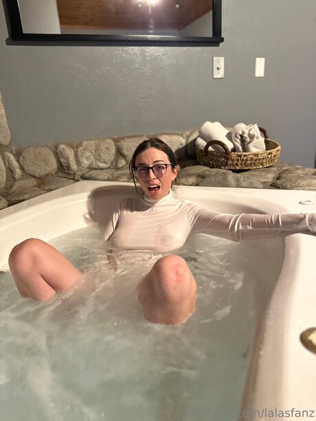 Lalasfanz hot pornstar img