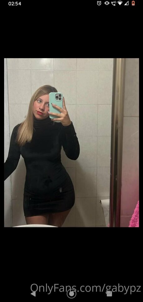 waitress onlyfans hot naked photos